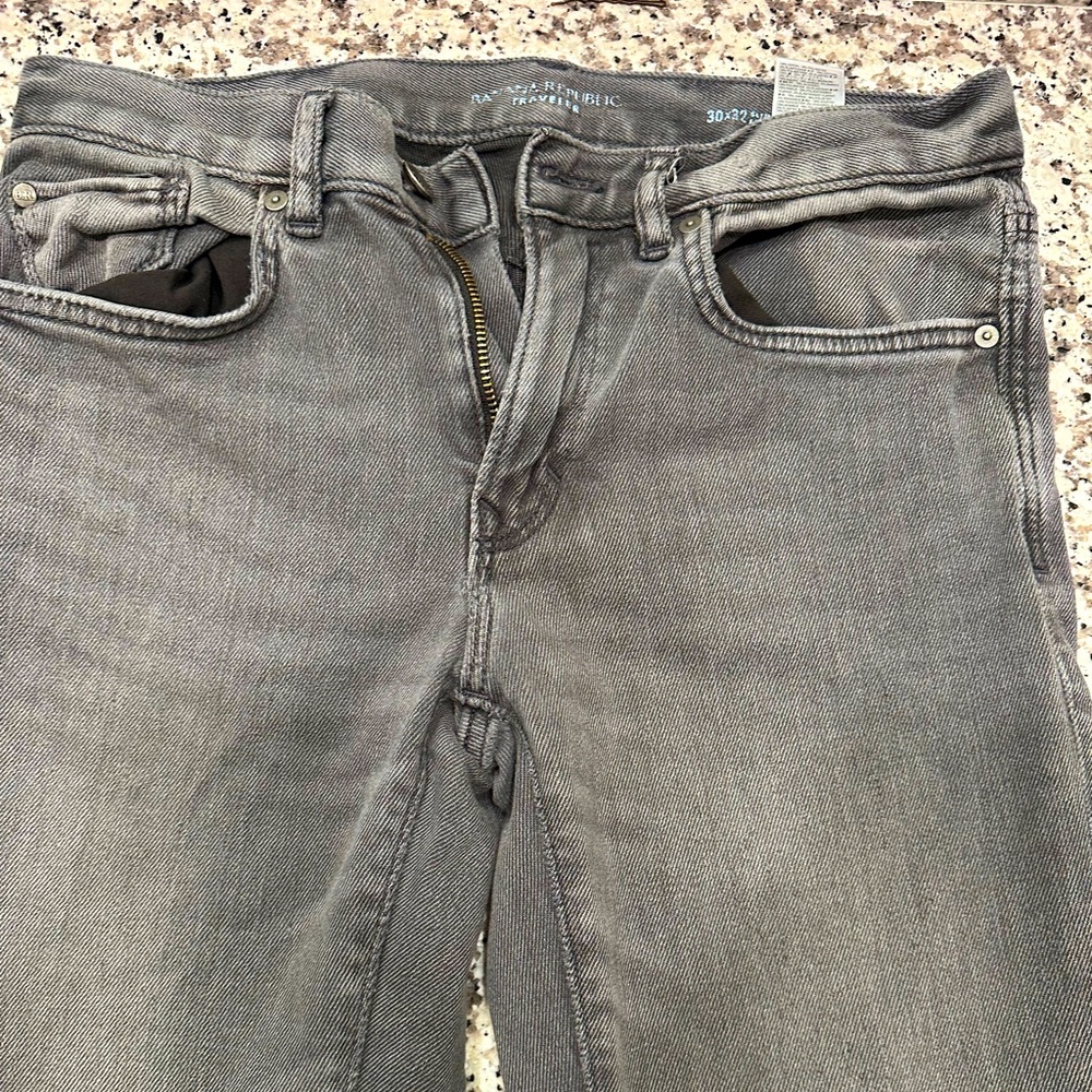 Banana Republic Travlers-hardly worn